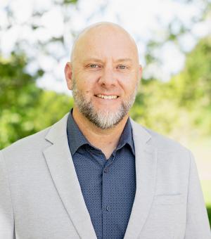 Ben Niebauer headshot