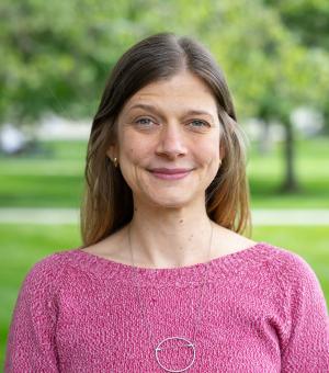 Rebekah Gayley headshot